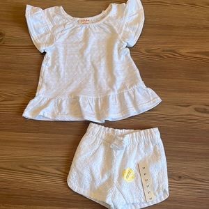 NWT 2T Cat & Jack Matching Set Shirt and Shorts White